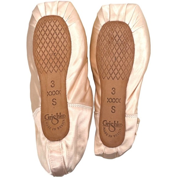 Grishko Ulanova I European Pink Soft Shank Ballet Pointe Shoe Size 3.0 4X SS - Picture 3 of 7
